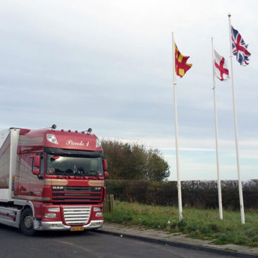 Transport Van der Veld, transport in Nederland en in Europa